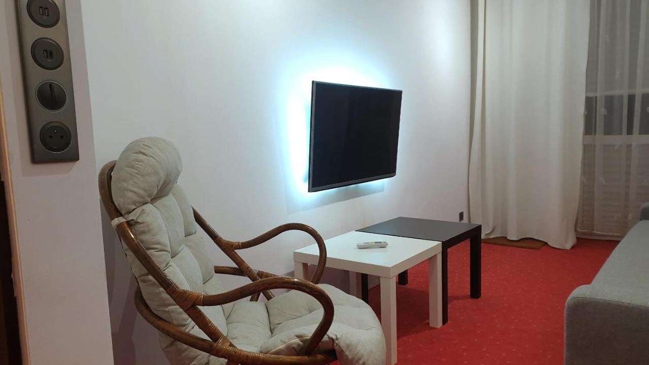 Apartament Dina20 Apartment